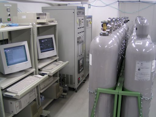 写真：二酸化炭素濃度観測検定システム可動の様子