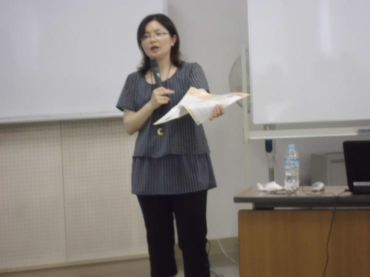 浅野幸子講師の写真