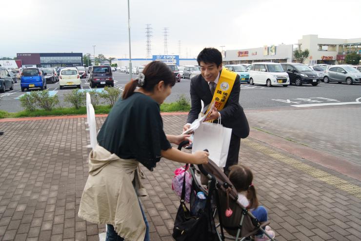 H30防犯のまちづくり街頭キャンペーン配布1