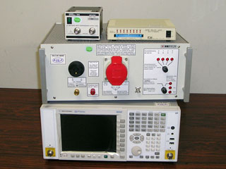 電磁波試験測定装置（平成23年度整備）