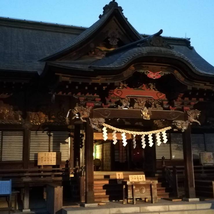 夕暮れの秩父神社