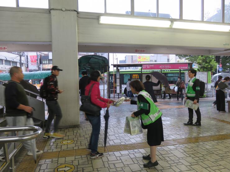 令和元年蕨駅前防犯キャンペーン4