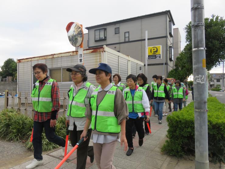 蕨市中央2丁目土橋町会パトロール活動1