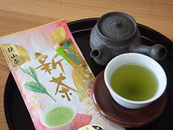 狭山茶（急須と茶碗）の画像