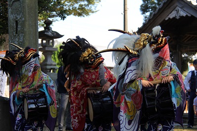 諏訪神社の血洗島獅子舞