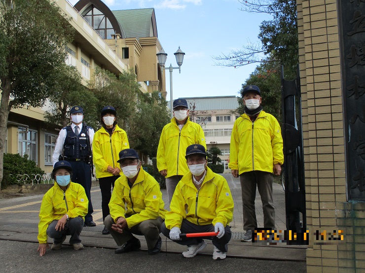 越谷市増林駐在所連絡協議会の集合写真