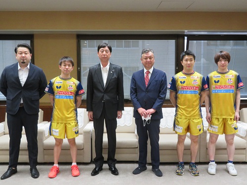 写真：記念撮影