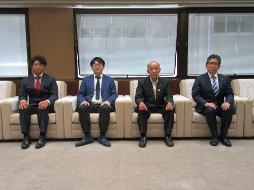 写真：記念撮影