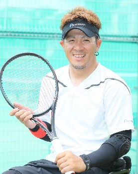 菅野浩二選手