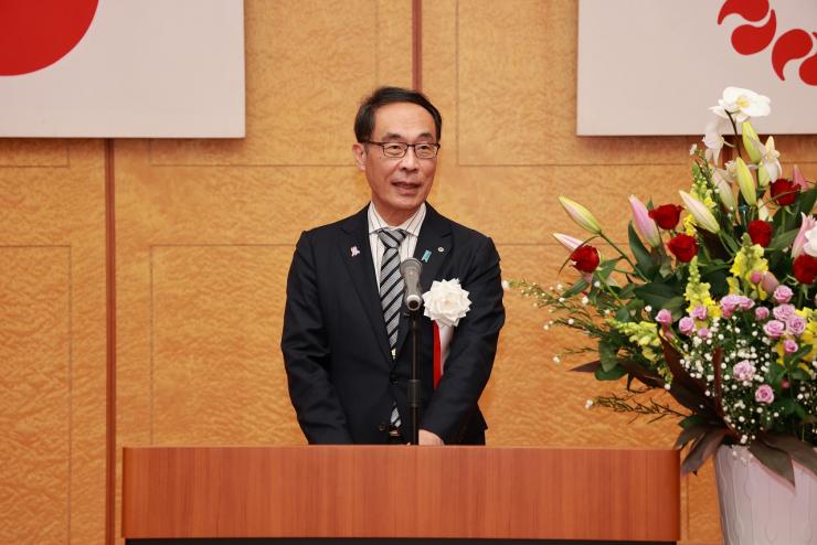 埼玉農業大賞及び彩の国森林・林業表彰式で挨拶する知事