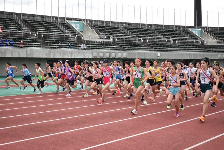 中学女子スタート