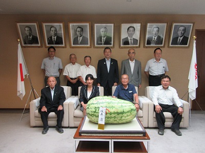 写真：記念撮影