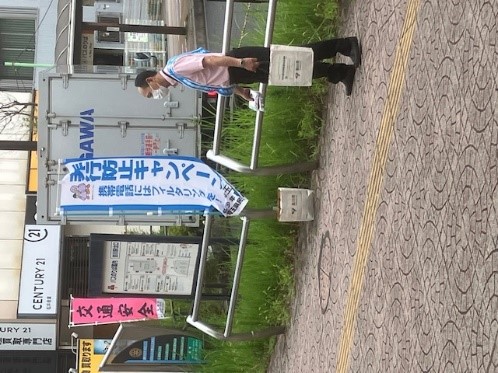 吉川駅でのキャンペーンの様子1