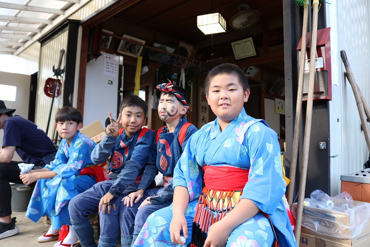 参加する子供たち