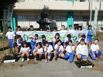 写真：秩父市立吉田小学校