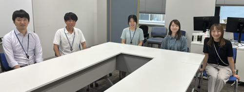 内閣府