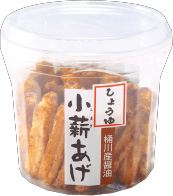 カップ入りの小薪（こまき）あげ