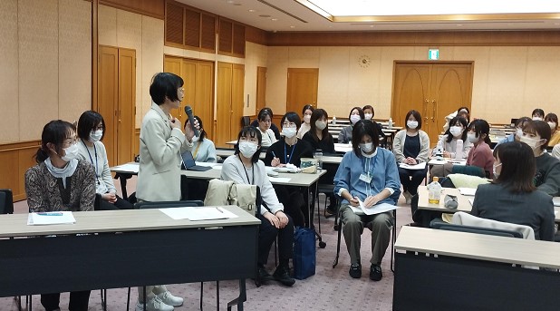 グループワークへの講評の様子