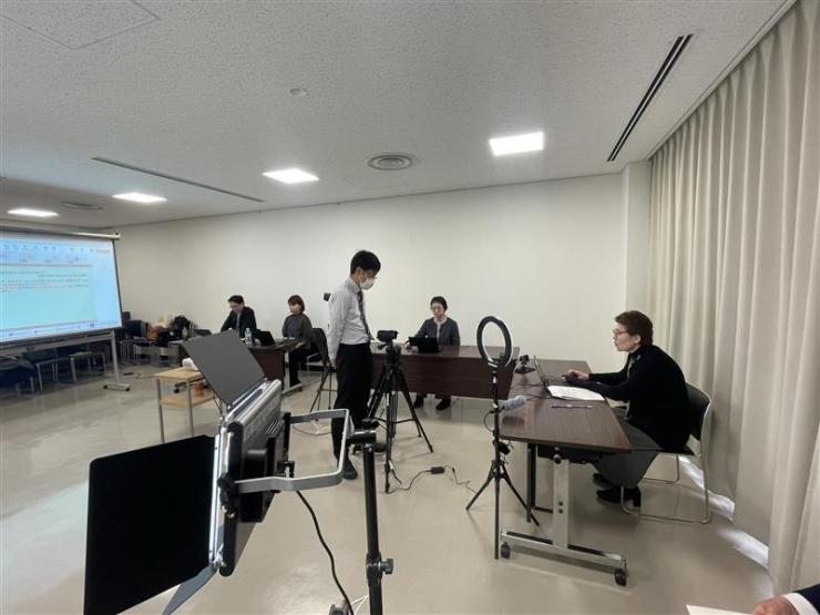 会議の様子の写真1枚目