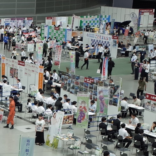 合同説明会の開催風景の写真