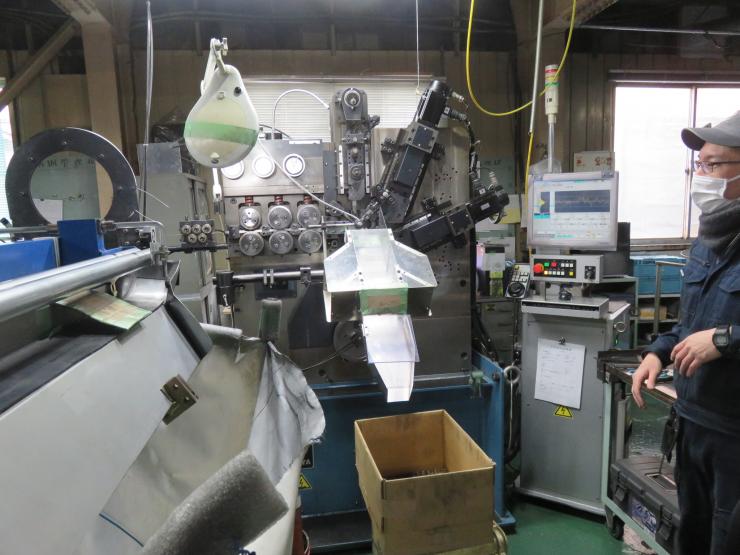 バネ製造機1スプ