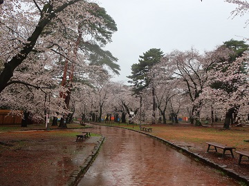 自由広場