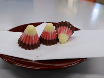 花に似た菓子