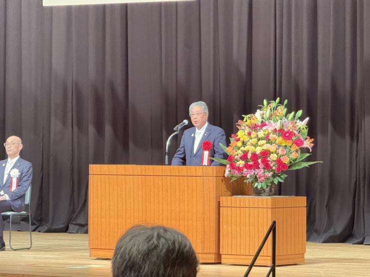 飯塚俊彦副議長