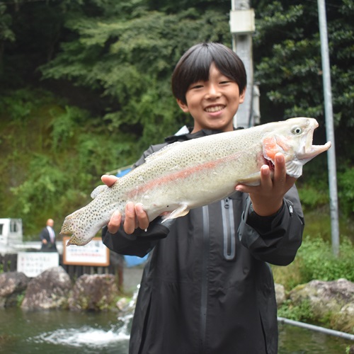 釣りをしている写真