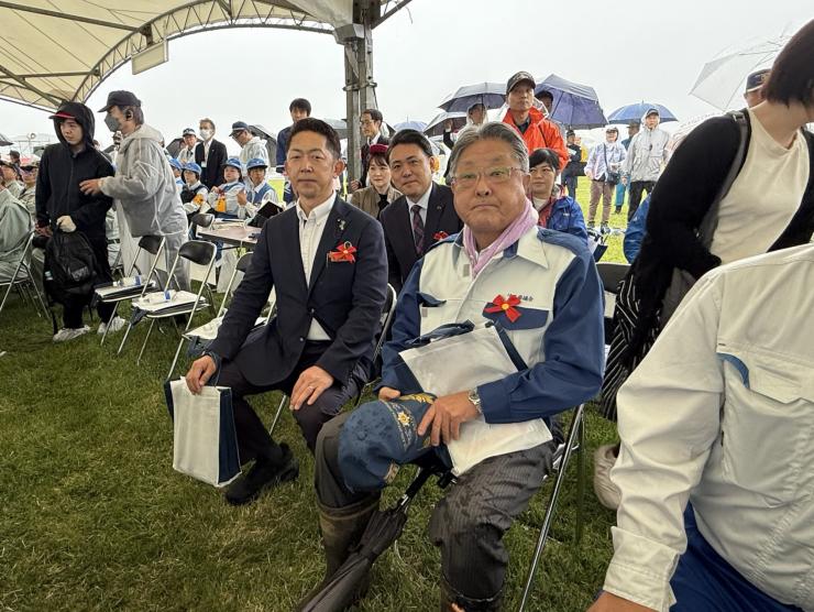 飯塚俊彦副議長