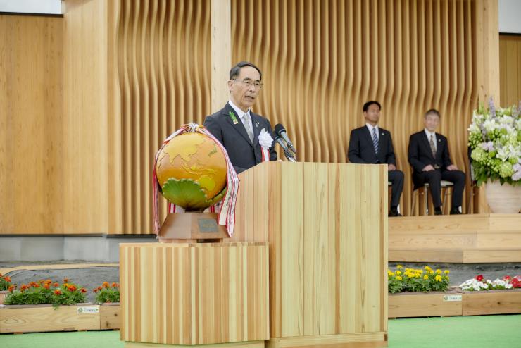 記念式典・主催者あいさつ（埼玉県知事）