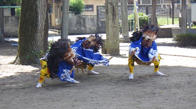 画像：獅子舞
