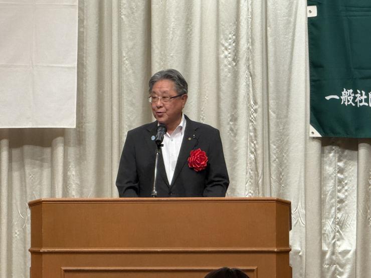 飯塚俊彦副議長