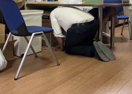 泉津井議員