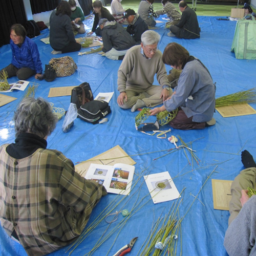 ササカゴ作り体験の写真