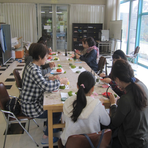 プリザーブドフラワーハーバリウム教室の写真