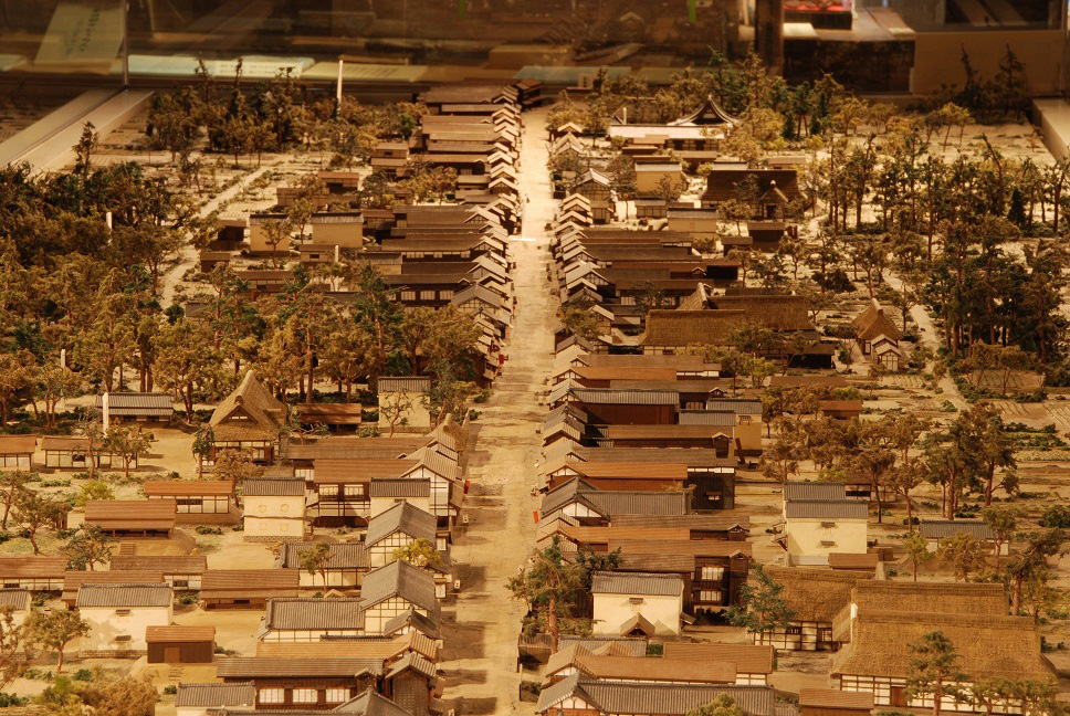 粕壁宿の街並みの模型写真