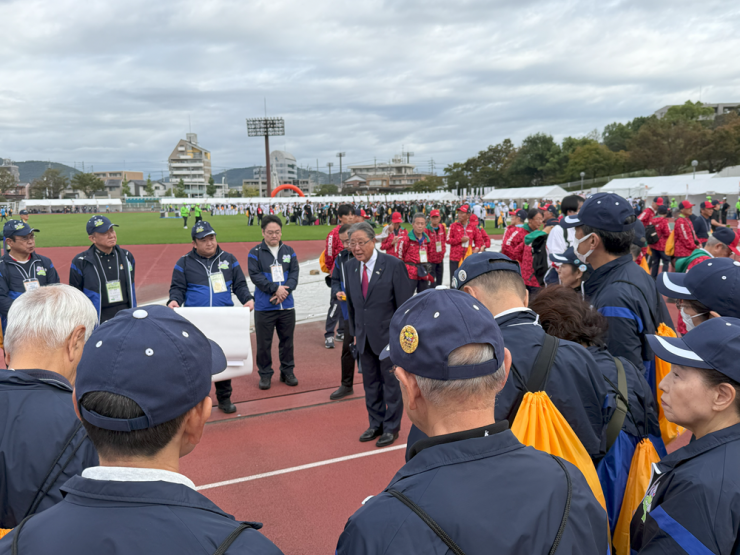 飯塚俊彦副議長