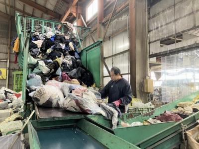 仕事をしている様子