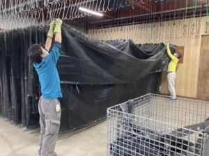 仕事をしている様子