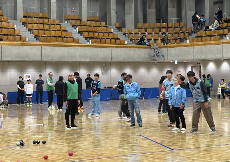 ボッチャ交流大会 試合