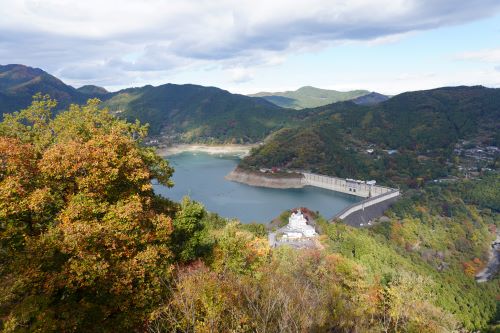 展望台からの下久保ダム