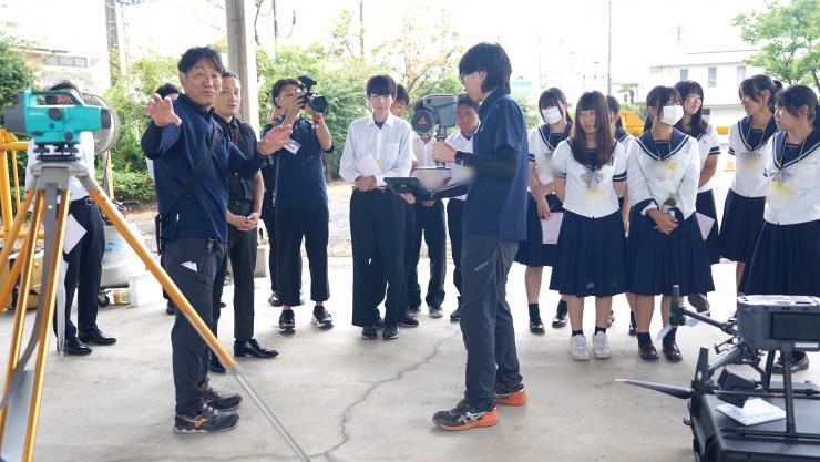 田部井建設株式会社_レーザースキャナー