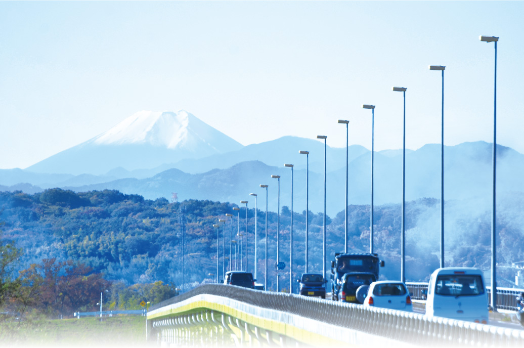 久下橋からの富士山の写真