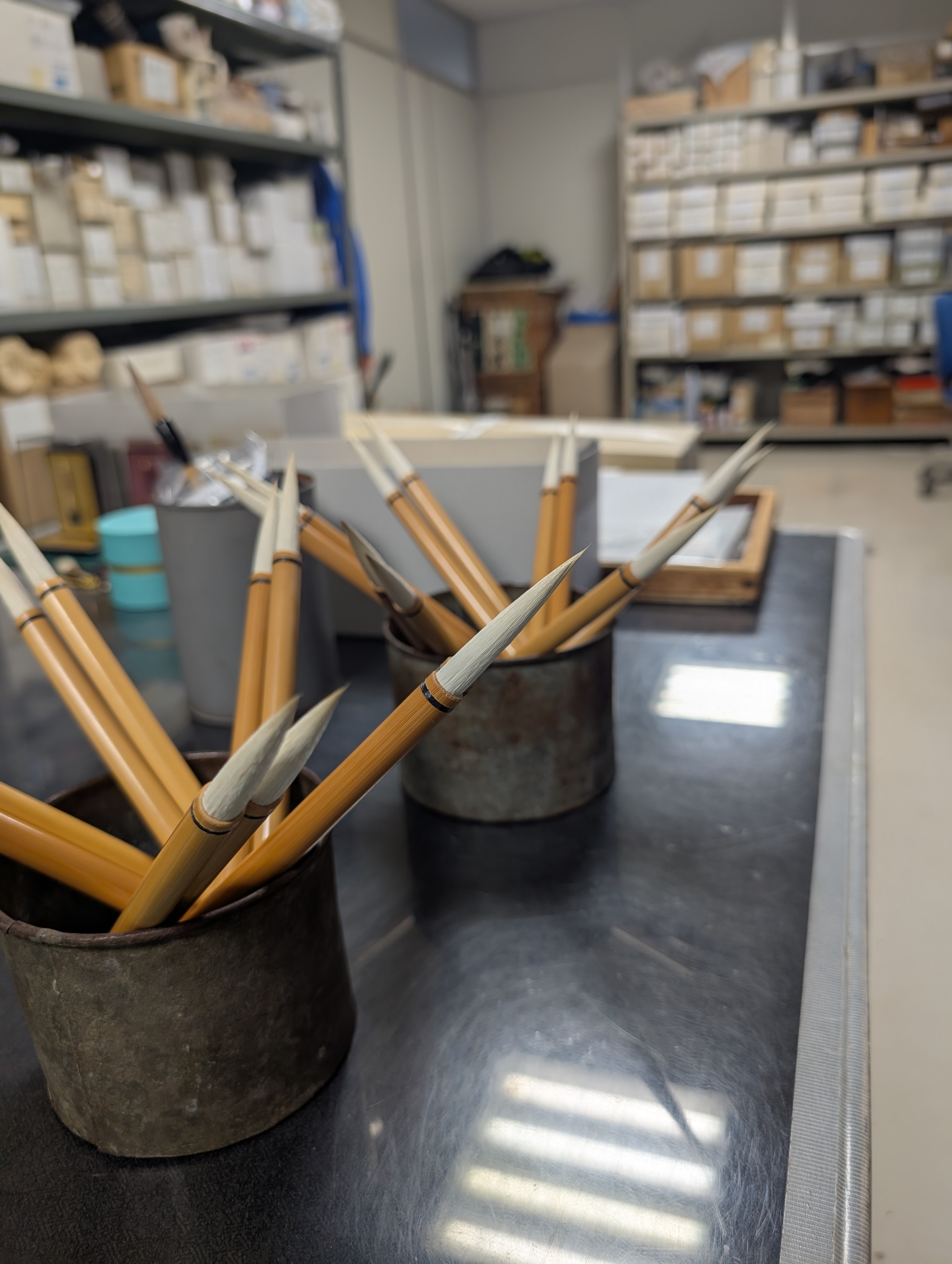 筆箱に筆が入っている様子