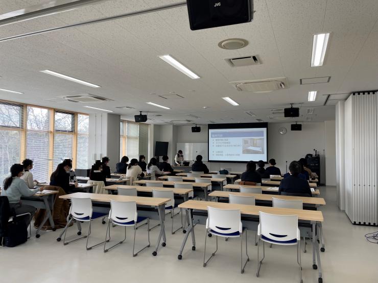 業務説明の様子（福祉職・心理職）