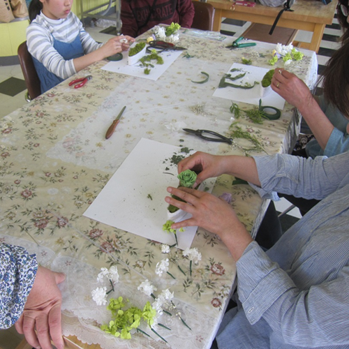 プリザーブドフラワー ハーバリウム教室の写真