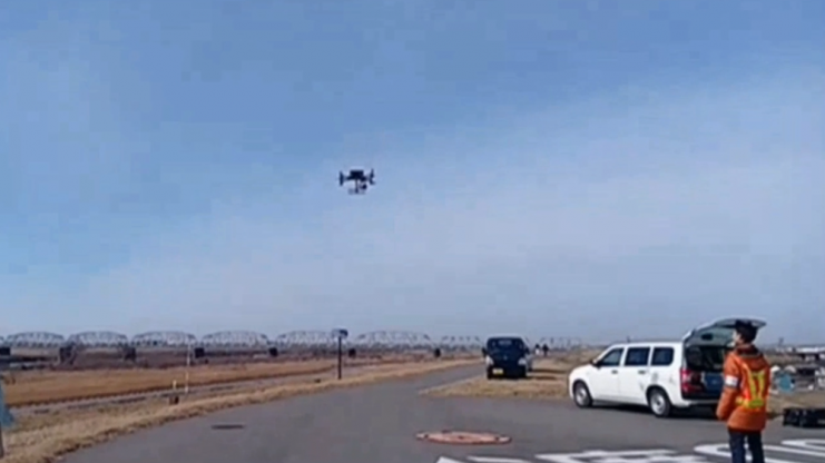 ドローン飛行風景