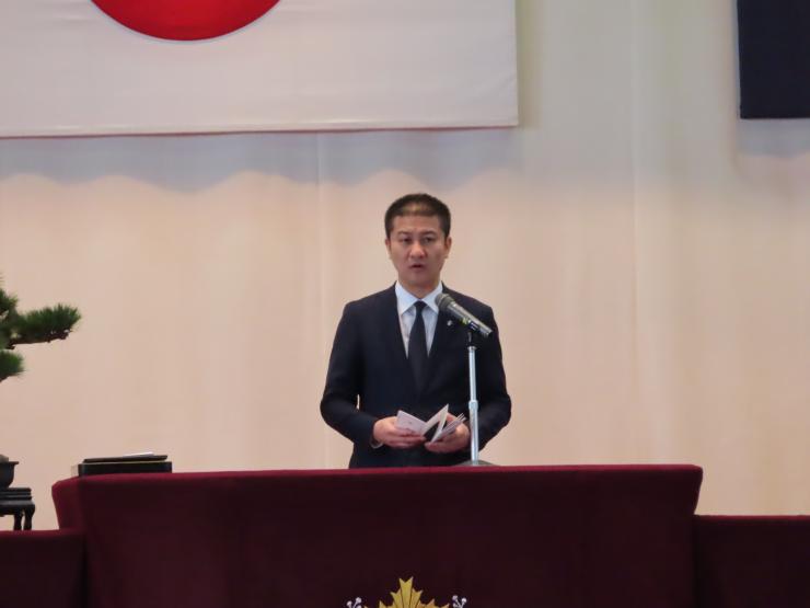 4月10日議長写真