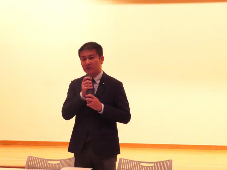 5月22日議長写真